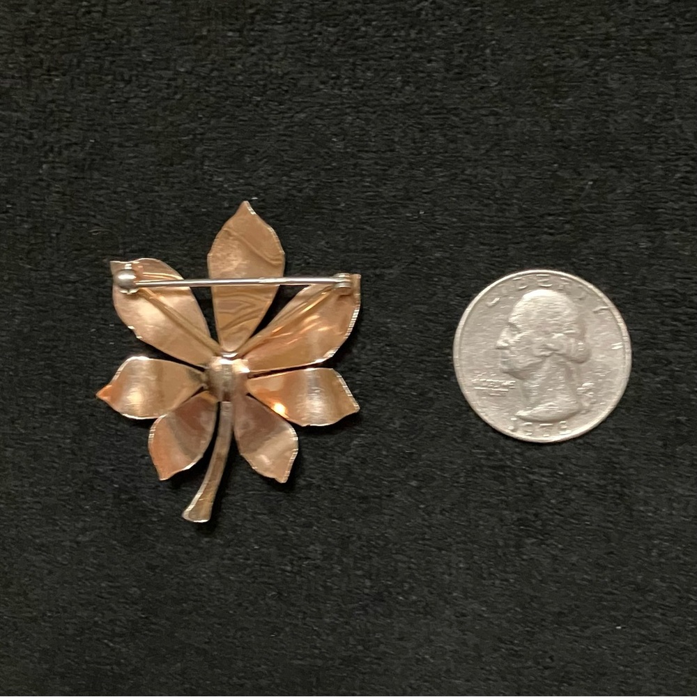 Vintage Marked Krementz Pin Brooch - Picture 5 of 5